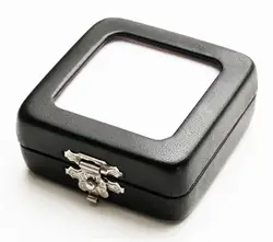 Ædelstensboks 5.6 x 5.6 cm.