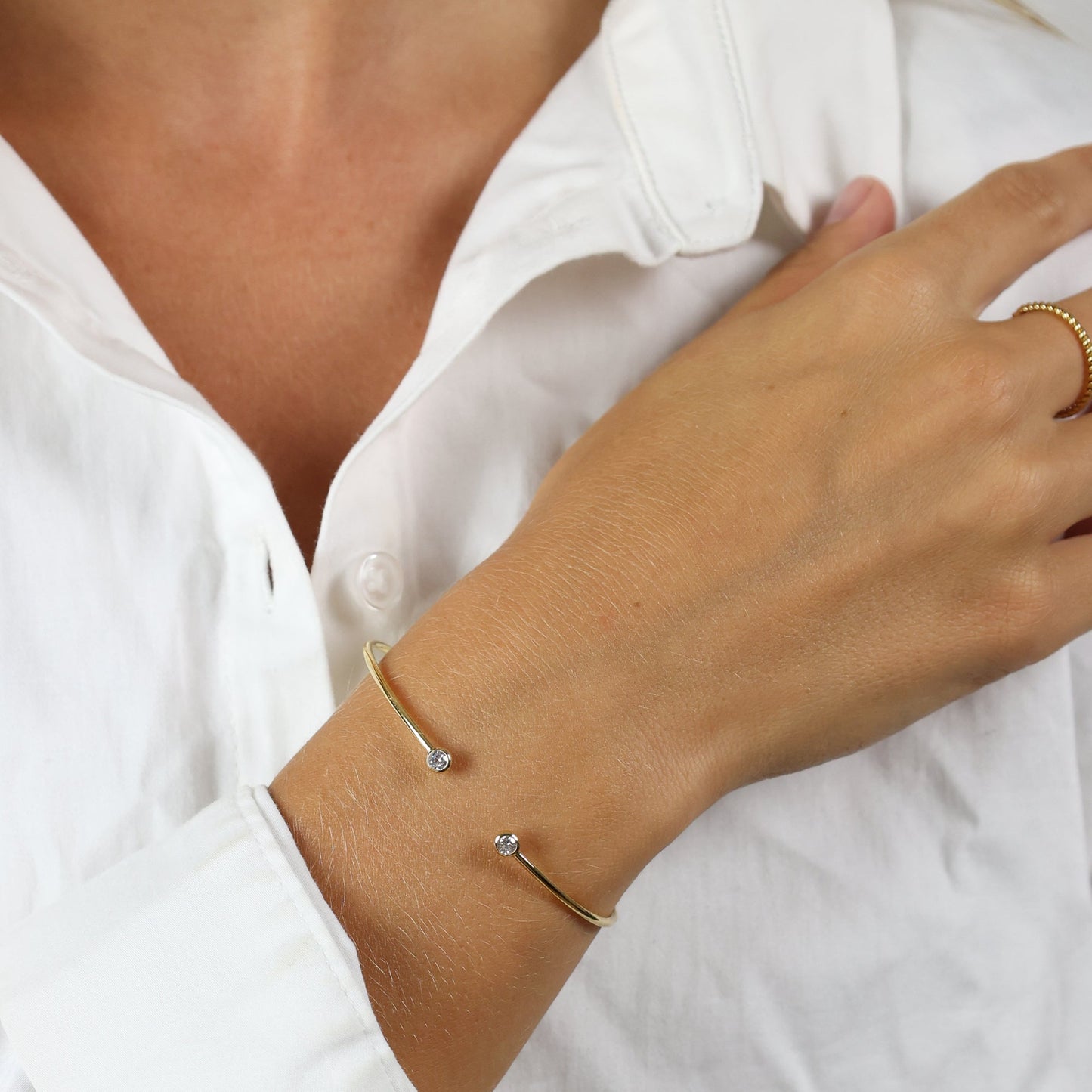 Armring 14 Karat Guld Med 2x0,05 ct W/SI Diamanter