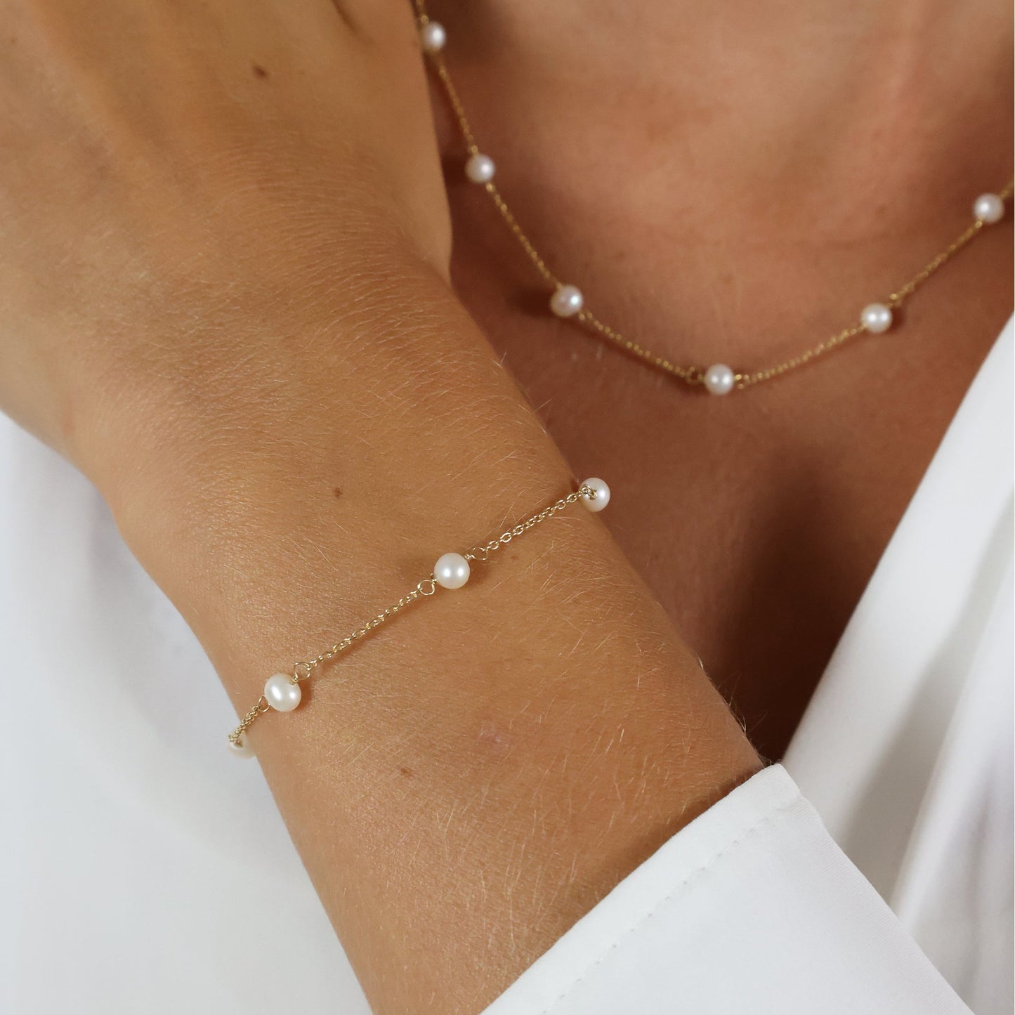 Armbånd 8 Karat Guld med Ferskvandsperler 14,5 + 5,5 cm