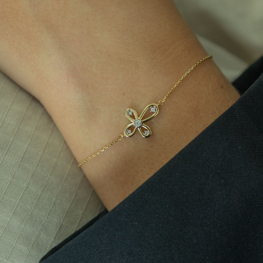 Armbånd Kors 8 Karat Guld 17 + 2 cm