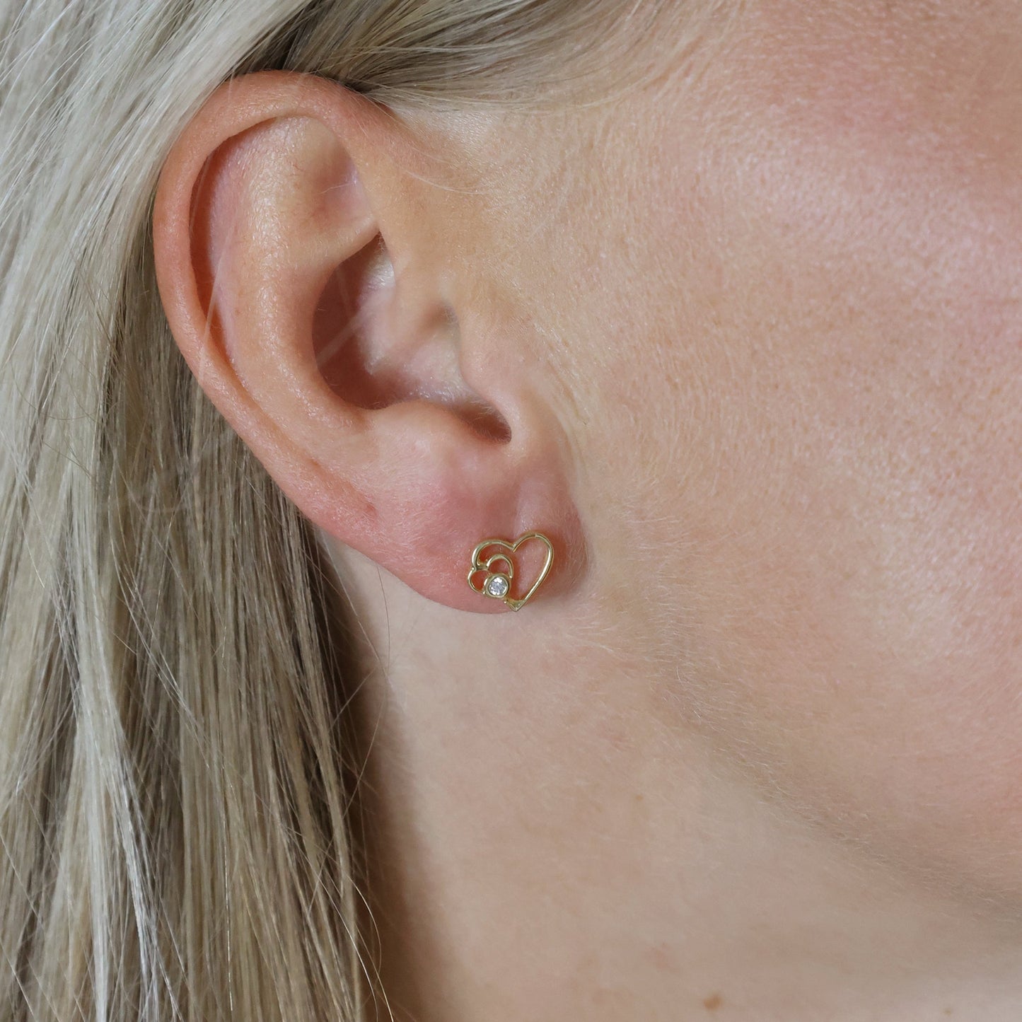 Ørestikker Hjerter LG Diamant 8 Karat Guld