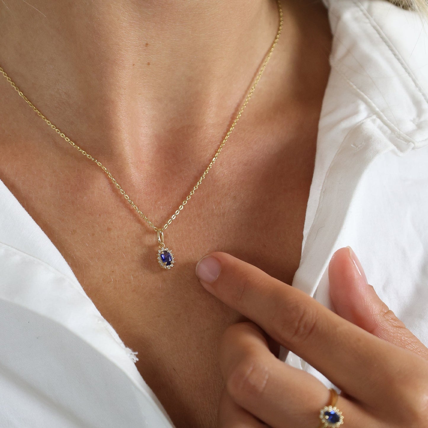 Halskæde med Vedhæng 1 x Safir 16 x 0,0025 Diamanter W/PI 8 Karat Guld Forgyldt Sterling Sølv Kæde 45 cm
