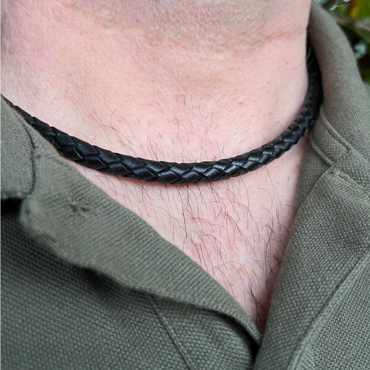 Halskæde Mens Læder Collier Sort Flet Stål Lås 50 cm