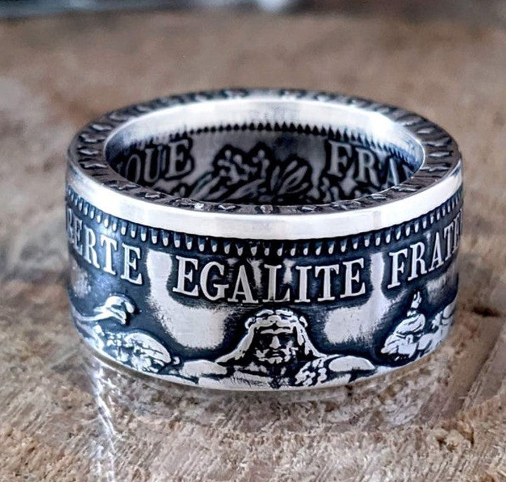 Frankring, 10 francs sølvmønt, "LIBERTE EGALITE FRATERNITE"