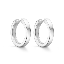 Sølv knækcreol kantet. Mål 3 x 18 mm.