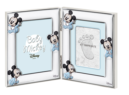 Disney baby Mickey 2 fotorammer, Mickey Mouse i blå sparkedragter og hvide hagesmækker. Mål: 9 x 13 cm.