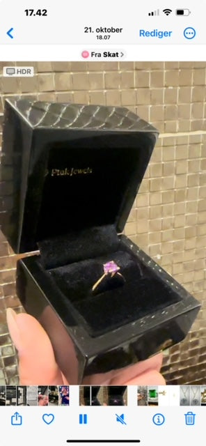18 kt guldring isat 1.01 pink safir
