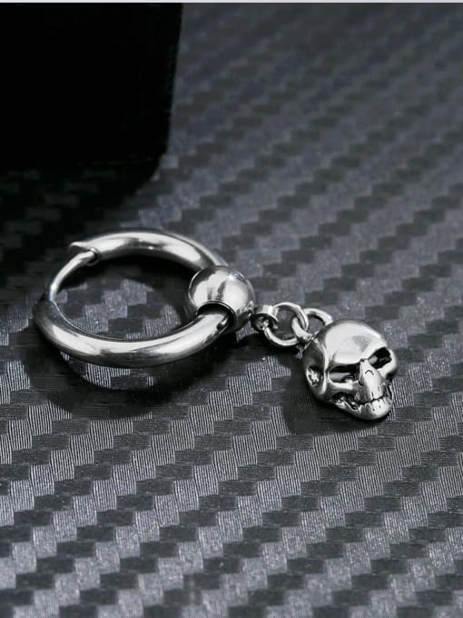 Steel Skull - ørering - prisen er pr. stk.