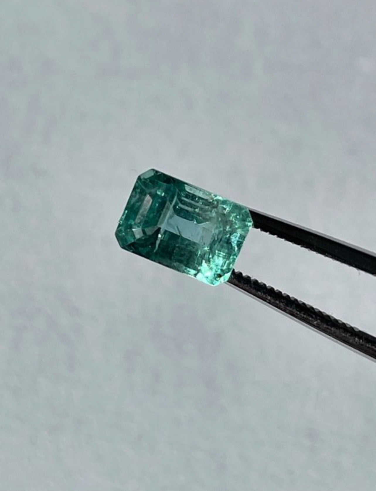 Smaragd, 1.34 ct, trappeslib