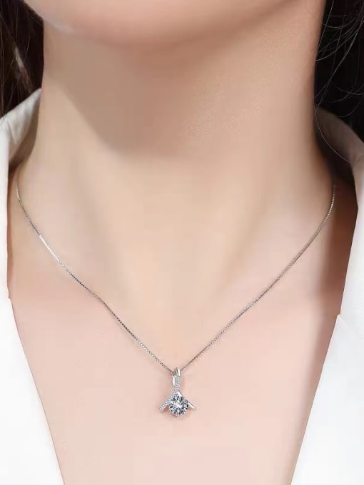 Sølvvedhæng, belagt med platin, 1.00 ct lab. moissanite