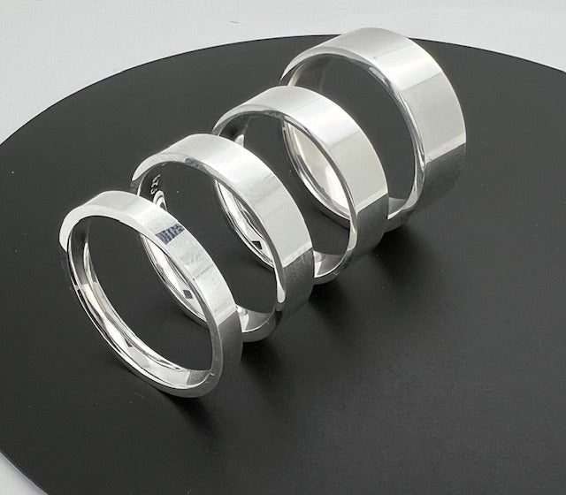 Klassisk flad sølvring, 8 mm