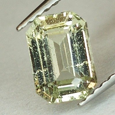 Green, Yellow Sapphire - 1.58 ct