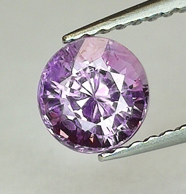 Pink Sapphire - 1.05 ct