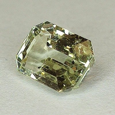 Green, Yellow Sapphire - 1.58 ct
