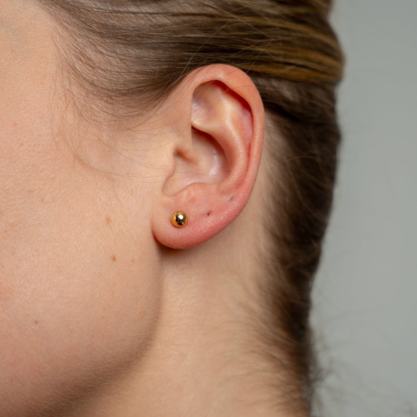 Kugle Ørestikker 8 Karat Guld 5 mm