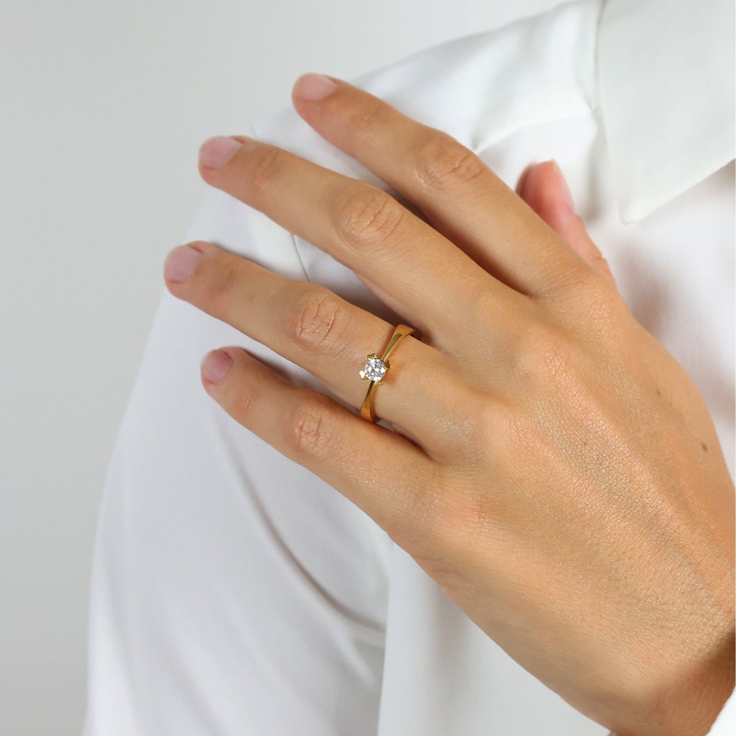 Mary Ring 14 Karat Guld Med 0,25ct W/VS Labgrown Diamant