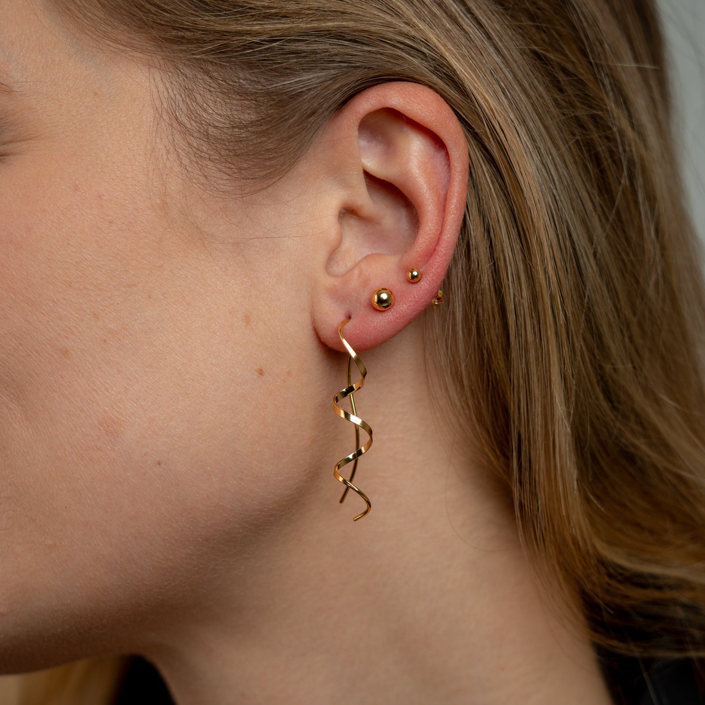 Kugle Ørestikker 8 Karat Guld 3 mm