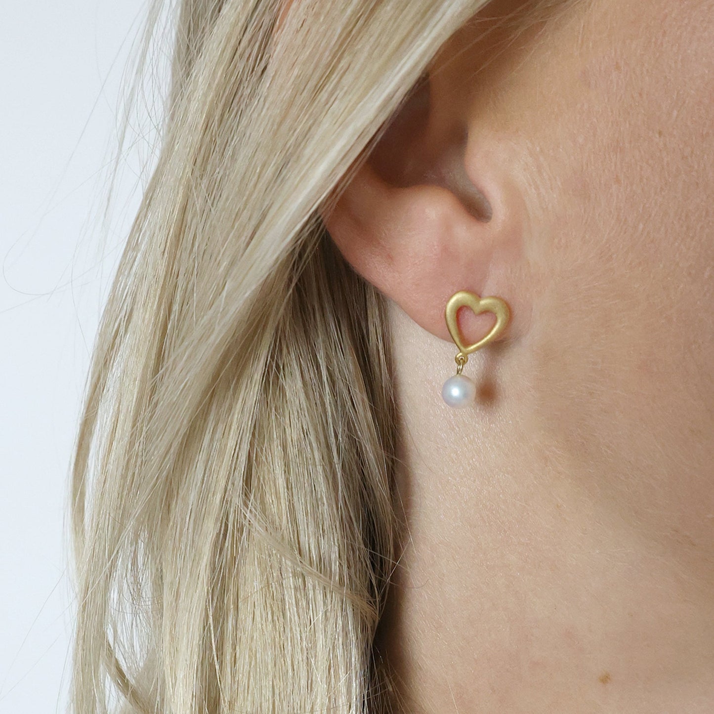 Ørestikker Perle Hjerte 8 Karat Guld
