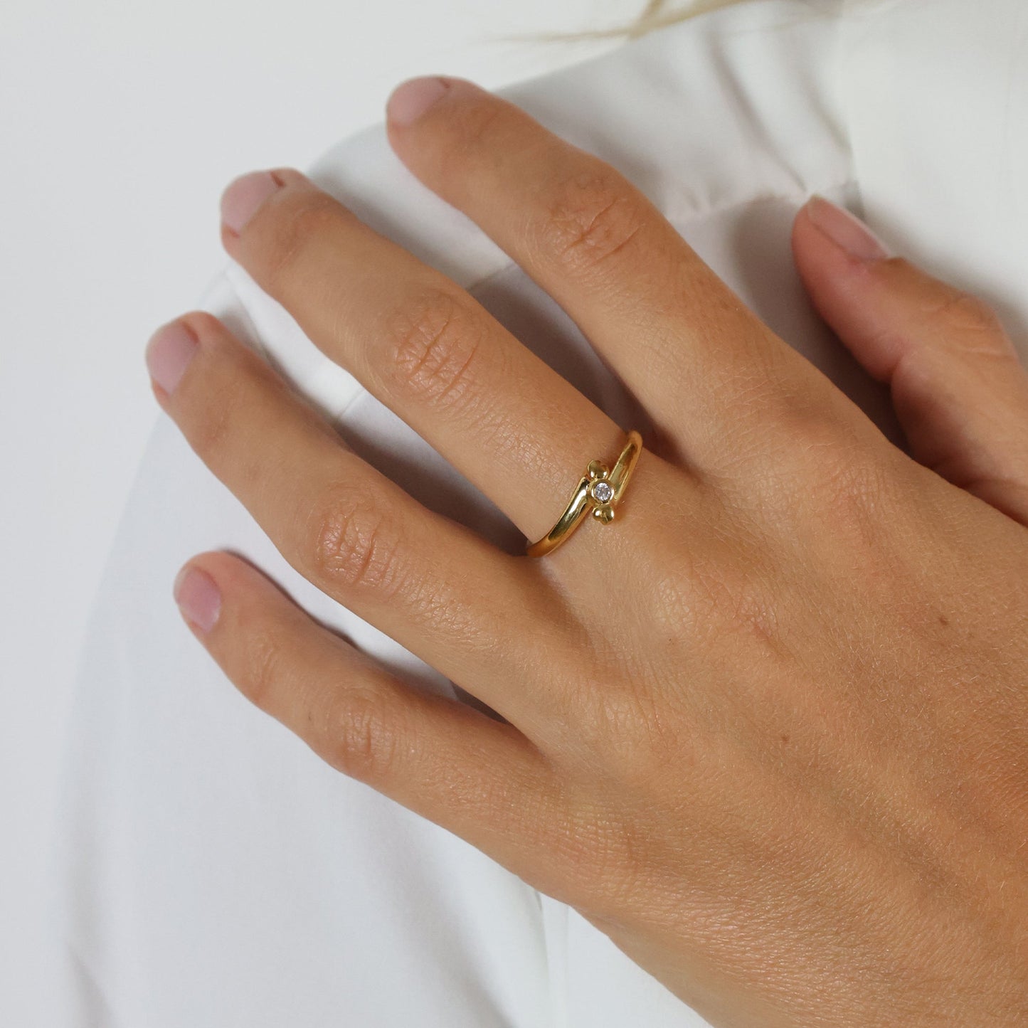 Ring 8 Karat Guld med 1 x Diamant 0,05 Ct. W/PI