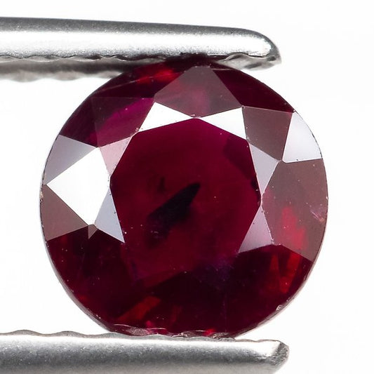 Red (Burma) Ruby - 1.01 ct