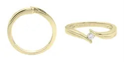 Ring i 14 kt guld med diamant - 0,05 ct.
