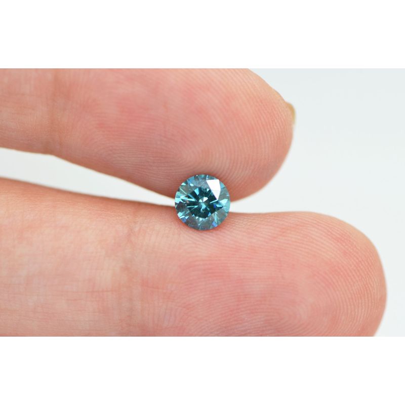 0.68 Carat Round Diamond