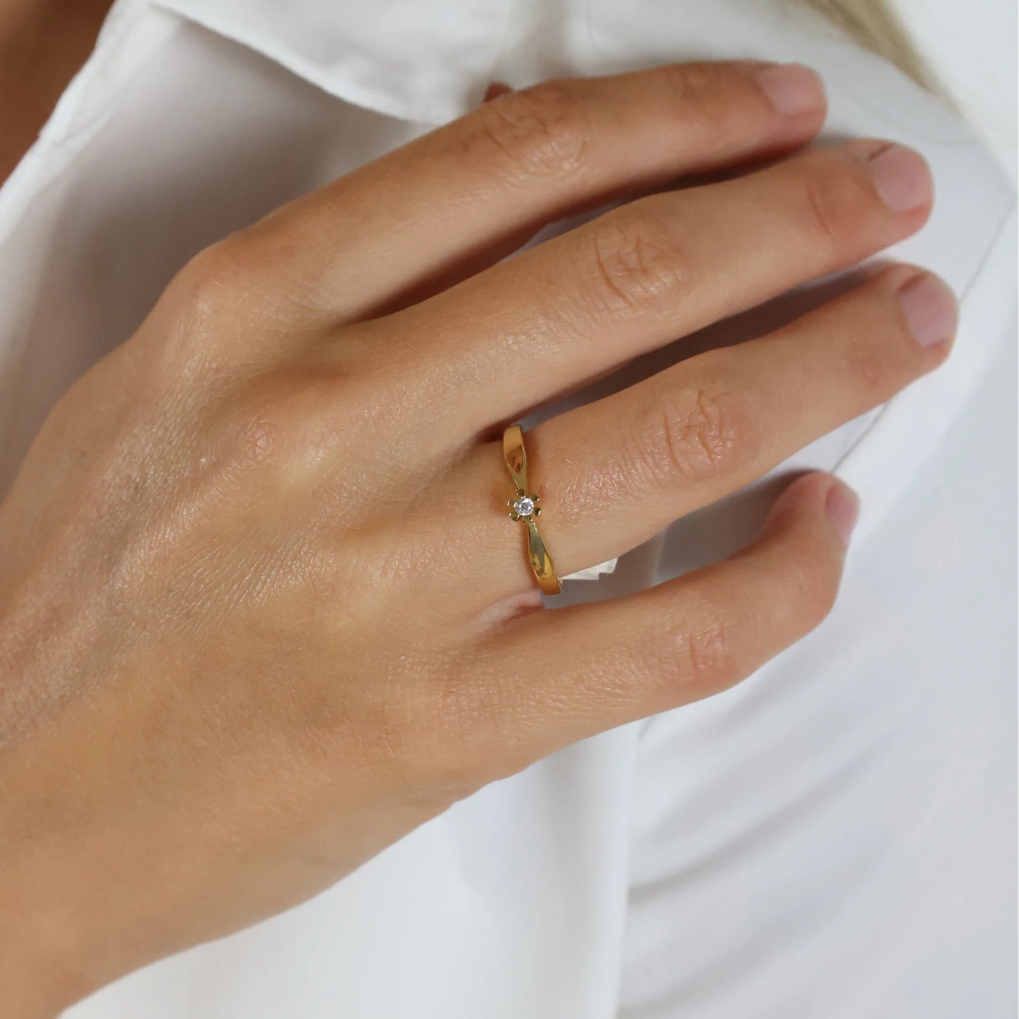 Eternity Ring 8 Karat Guld Med 0,03ct W/SI Diamant