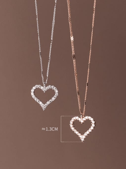 Lille sølvhjerte,  cubic zirkoner, incl kæde