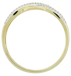 Diamantring i 14 karat guld med diamanter.