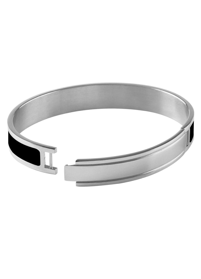 PENNIKA I SS BLACK