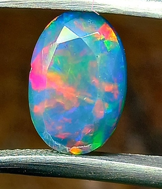 Naturlig Opal, oval cut, 2.25 ct